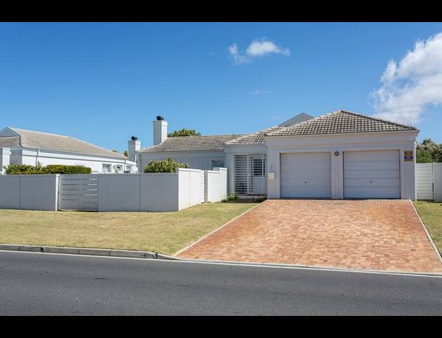 3 BEDROOM HOUSE FOR SALE IN SUNNINGDALE